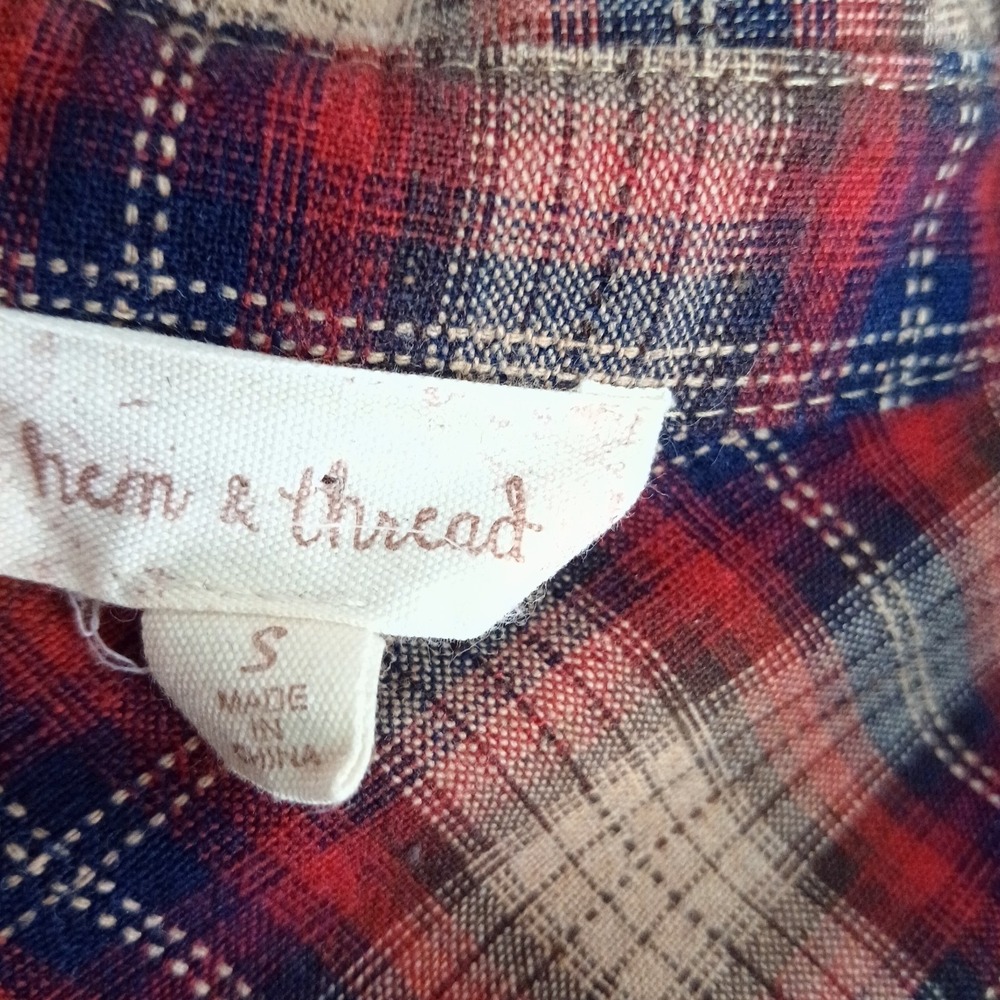 Hem & Thread Shirt Womens Small Red Blue Plaid‎ Tie Front Button Up Long Sleeve - Picture 7 of 8